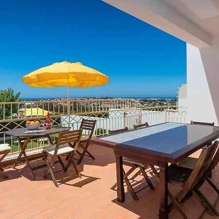 ヴィラ Sleeps 8 With Pool And Parking